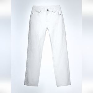 ZARA Straight leg jeans NWT